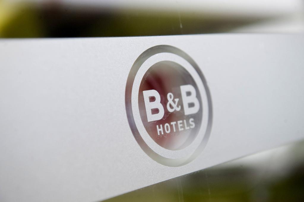 B&B Hotel Lieusaint Carre Senart Bagian luar foto